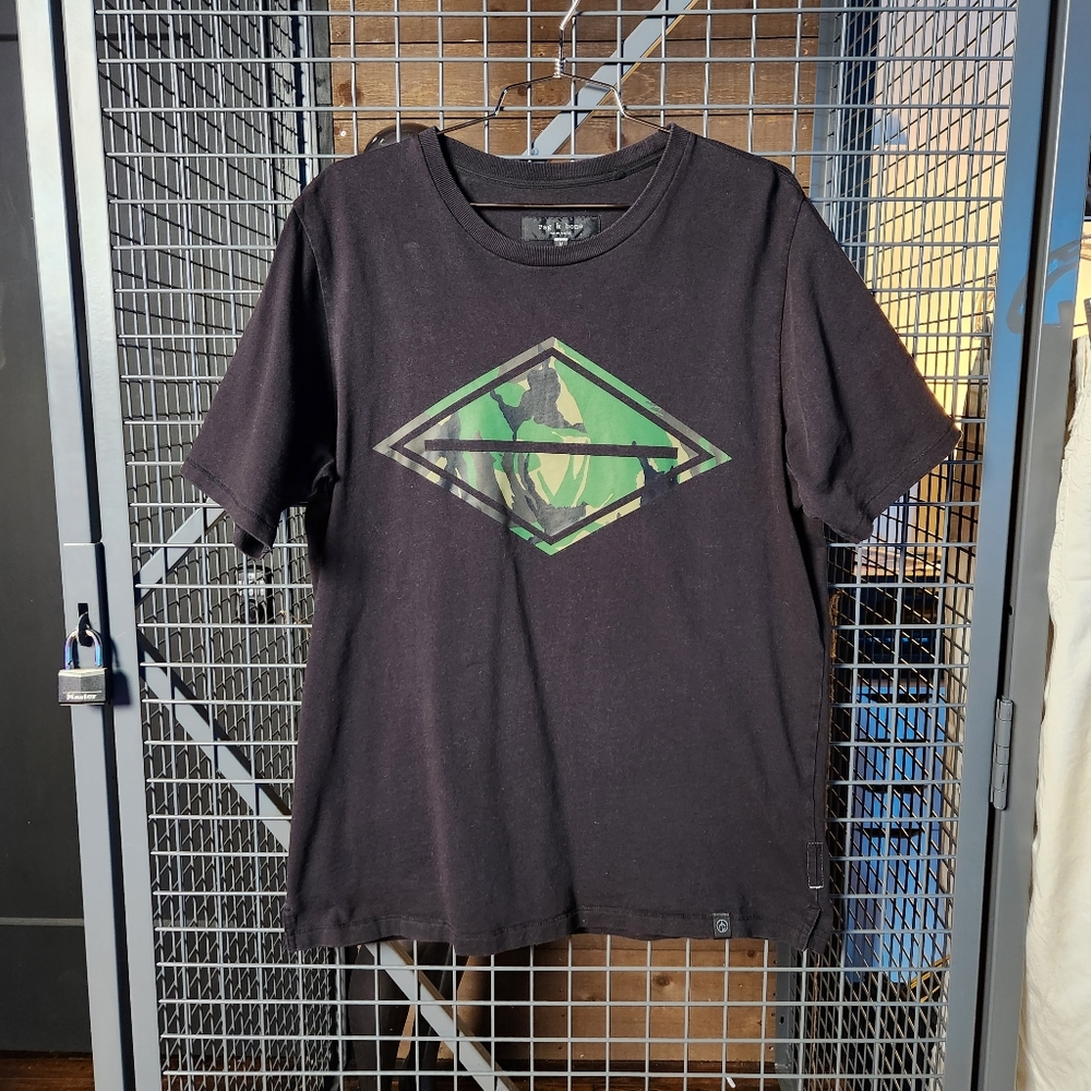 Rag & Bone T-shirt. Men's M. Black.